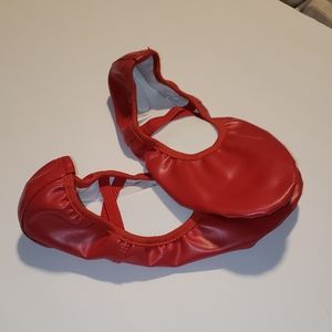 Kids Barerun red ballet slippers